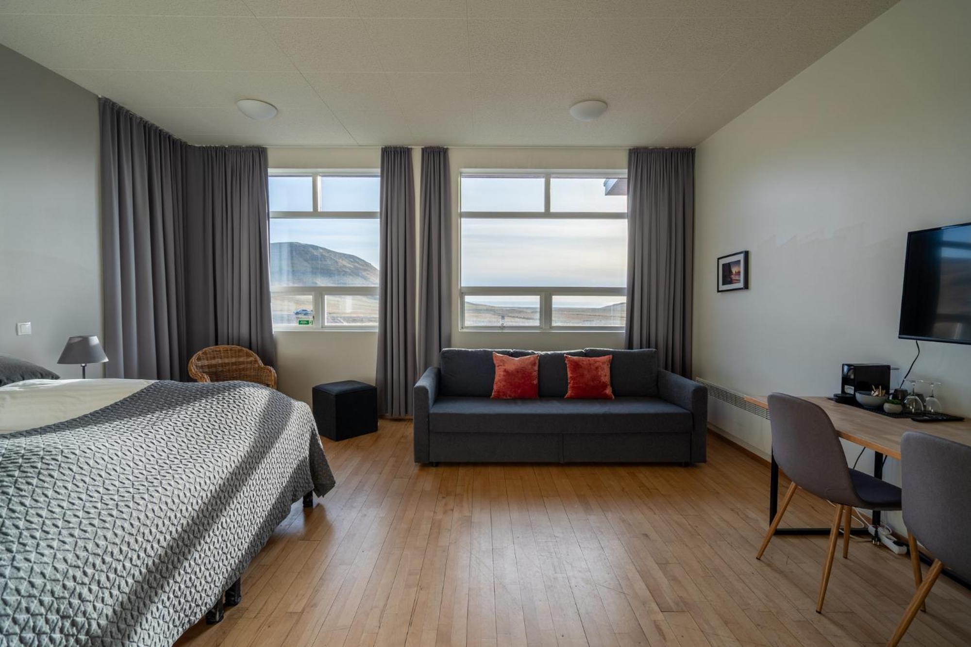 Volcano Hotel Vik i Myrdal Екстер'єр фото