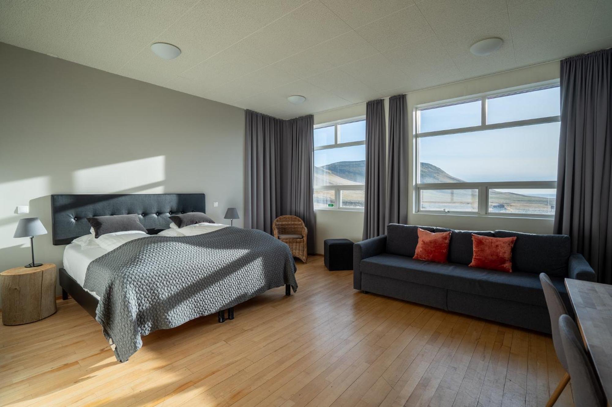 Volcano Hotel Vik i Myrdal Екстер'єр фото