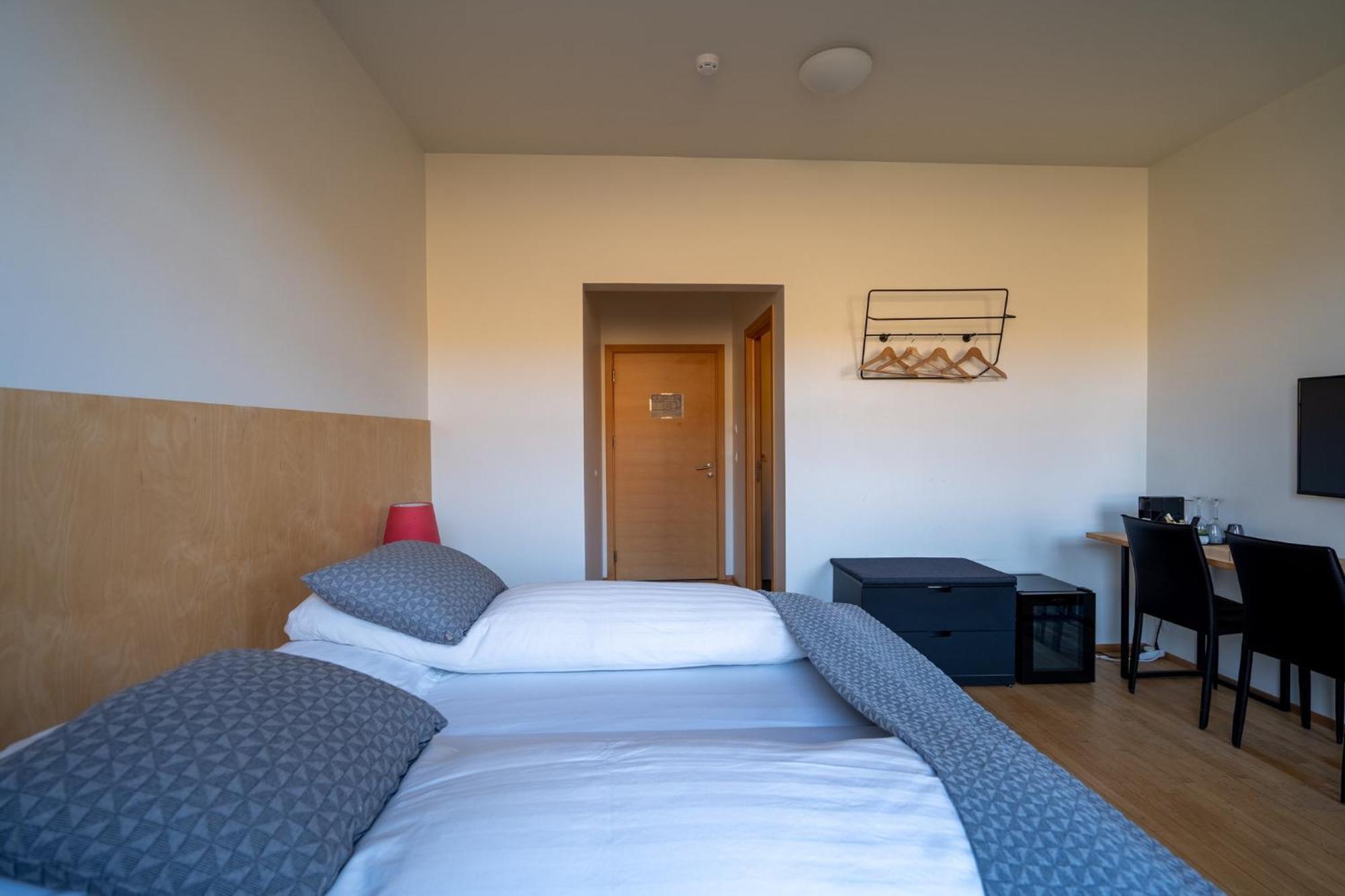 Volcano Hotel Vik i Myrdal Екстер'єр фото